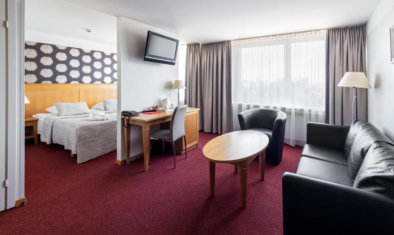 Отель Hotel Panorama Вильнюс